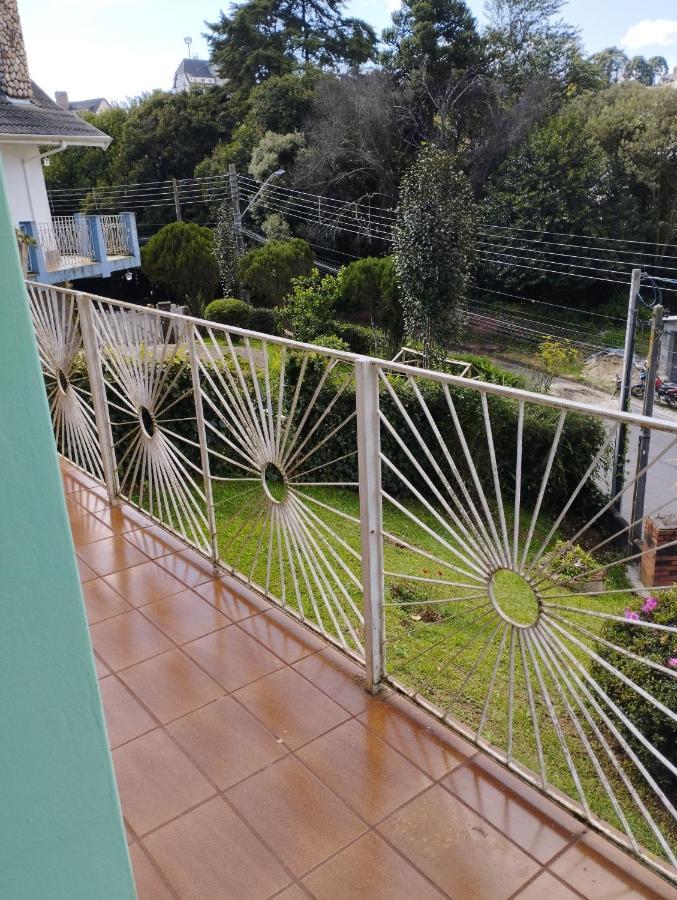 Casa aconchegante na Serra Campos do Jordão Exterior foto
